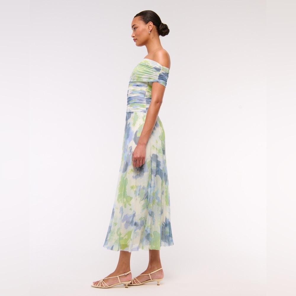 Abercrombie & Fitch Giselle Drop-Waist Mesh Maxi Dress - Picture 4 of 6
